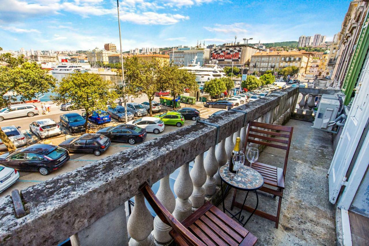 Apartment Mia Rijeka Exteriör bild