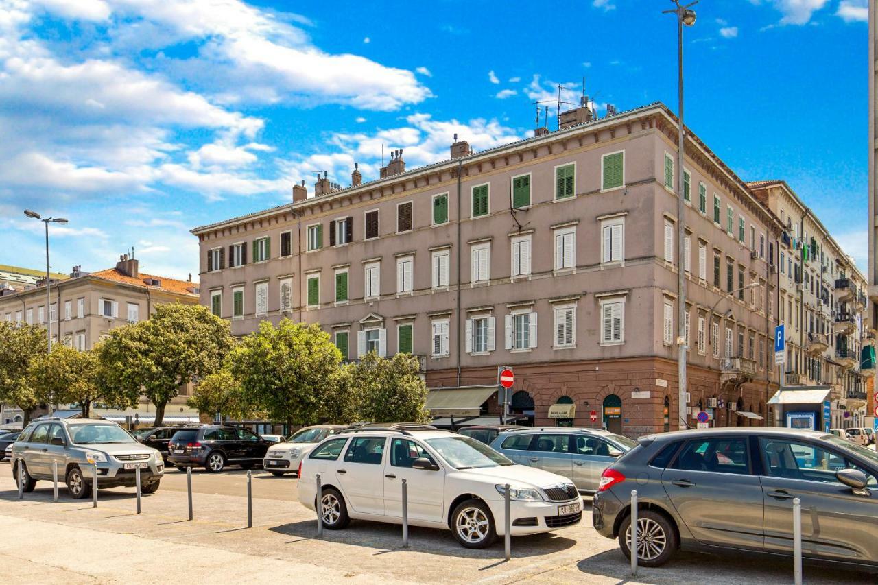 Apartment Mia Rijeka Exteriör bild